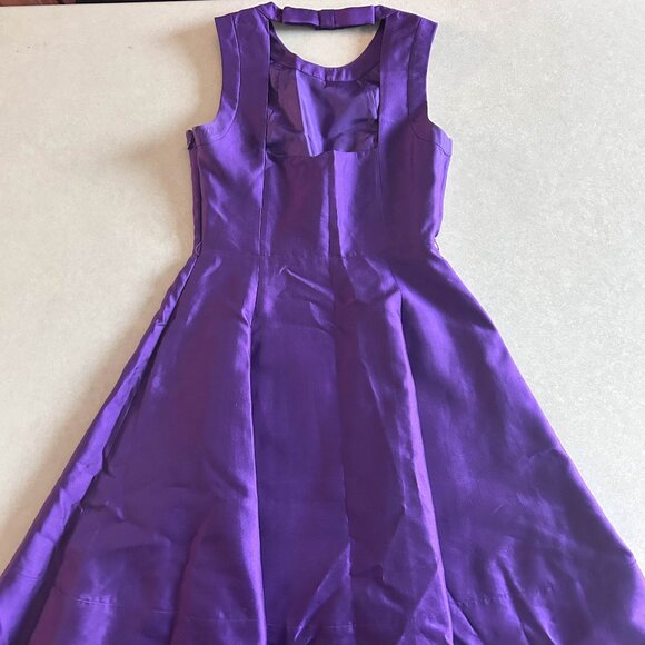 Kate Spade Basic Geometry Minty Dress in Plumberry ASO Taylor Swift - Picture 6 of 11